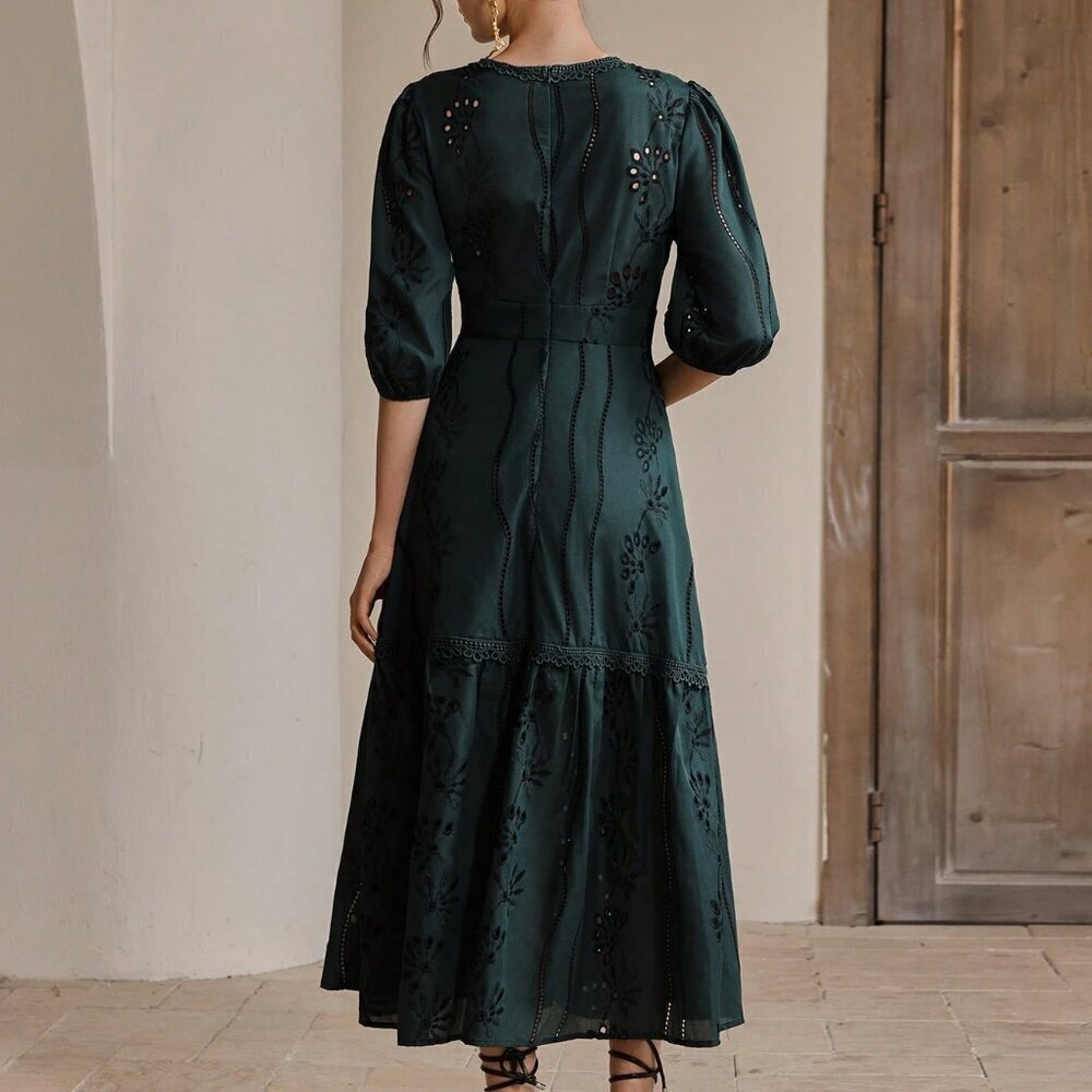 Dark Green Elegant Women's V-Neck Slit Lace Embroidered Long Dress - Picture 2 of 7